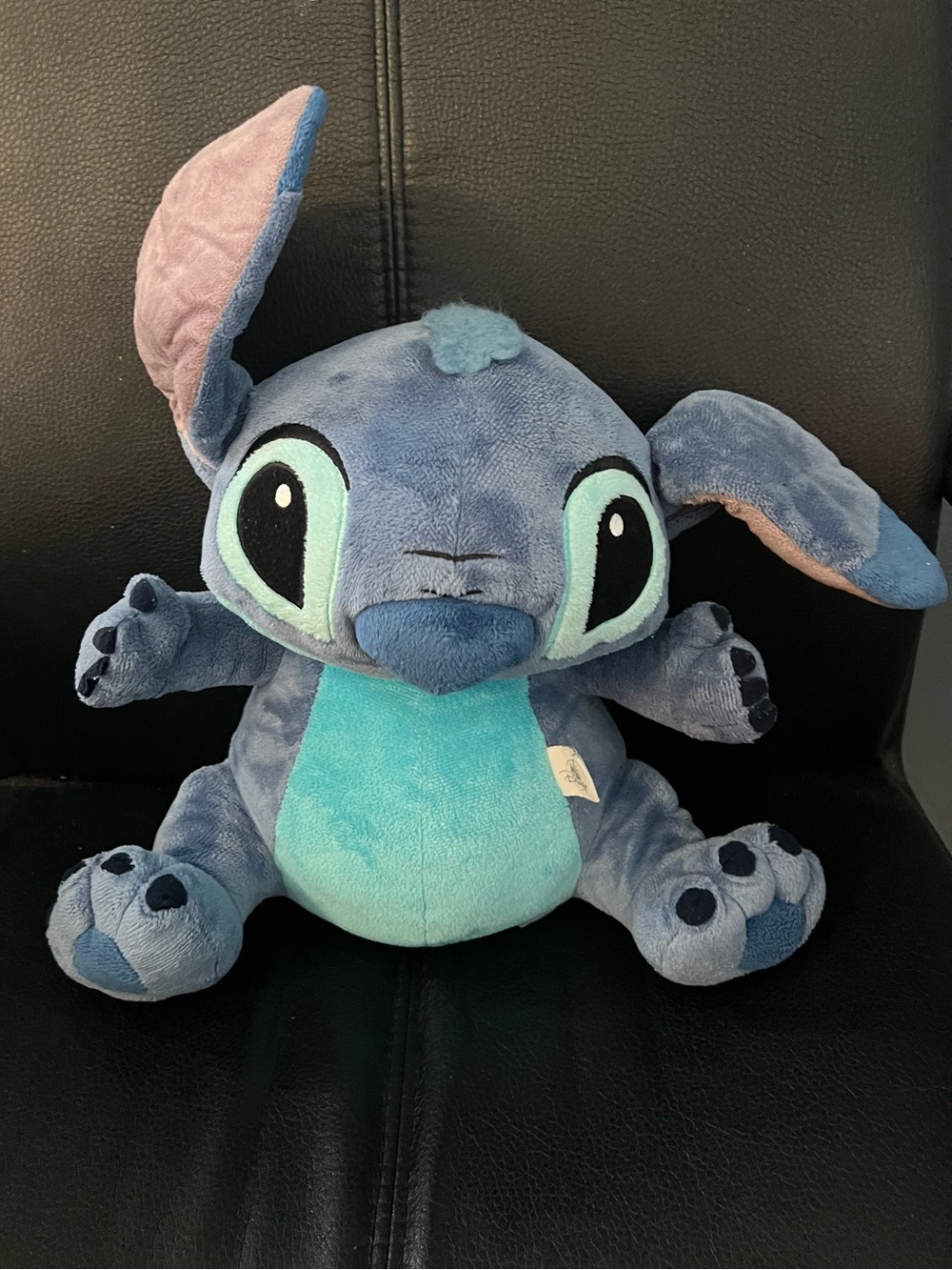Disney Store Stitch Plush 12-15" Lilo & Stitch Large Stuffed Toy animal Figure.